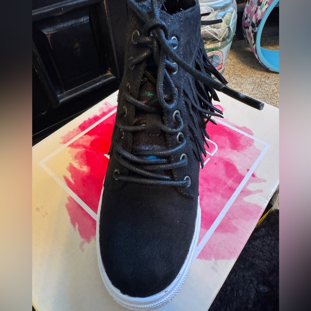 Not Rated Black Women's Fringe Sneakers